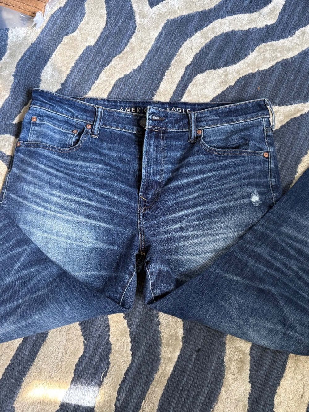 *NWOT* American Eagle Dark Wash Athletic Skinny Men's Jeans Size 38x30